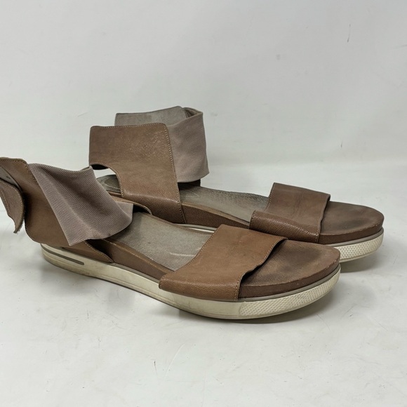 EILEEN FISHER Women’s Quartz Tan SPREE SPORT Sandal Adjustable Ankle Strap Sz 11 - Picture 2 of 12
